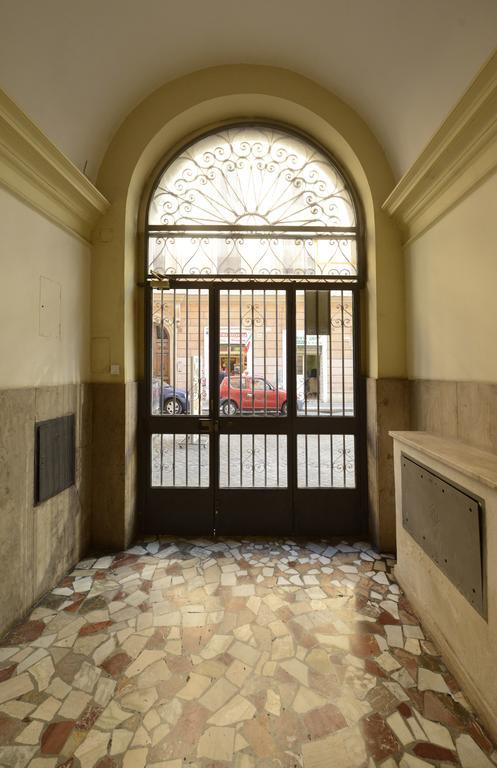 Via Montebello Rome Extérieur photo
